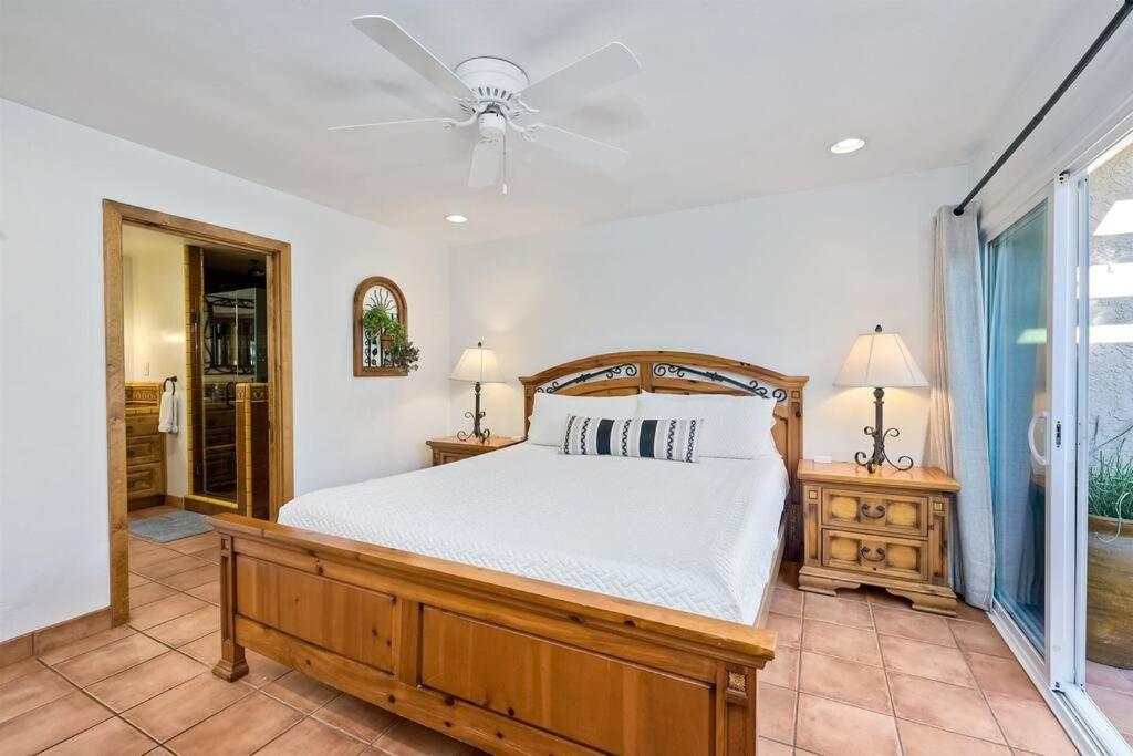 Great Group Retreat! Hacienda Decor, Spacious Floor Plan, Private Backyard Carlsbad Exteriér fotografie